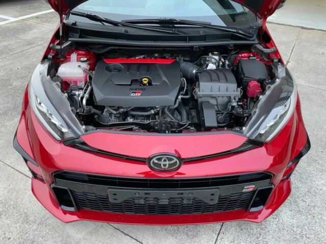 Красный Тойота Ярис, объемом двигателя 1.6 л и пробегом 18 тыс. км за 6500 $, фото 13 на Automoto.ua