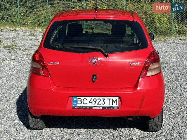 Тойота Ярис 2007 в Львове на Automoto.ua Красный Тойота Ярис, объемом двигателя 1.3 л и пробегом 131 тыс. км за 5500 $, фото 4 на Automoto.ua
