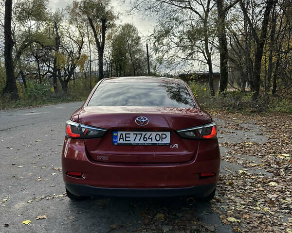 Тойота Яріс 2016 у Хмельницькому на Automoto.ua Червоний Тойота Яріс, об'ємом двигуна 1.5 л та пробігом 91 тис. км за 10300 $, фото 2 на Automoto.ua