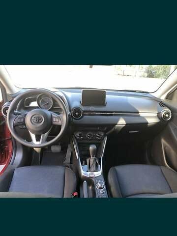 Красный Тойота Ярис, объемом двигателя 1.5 л и пробегом 32 тыс. км за 12500 $, фото 5 на Automoto.ua