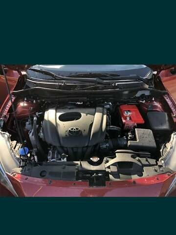 Красный Тойота Ярис, объемом двигателя 1.5 л и пробегом 32 тыс. км за 12500 $, фото 3 на Automoto.ua