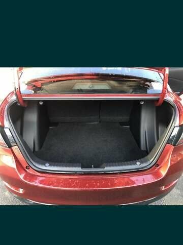 Красный Тойота Ярис, объемом двигателя 1.5 л и пробегом 32 тыс. км за 12500 $, фото 2 на Automoto.ua