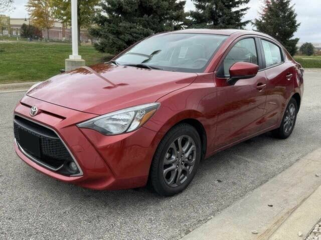 Красный Тойота Ярис, объемом двигателя 1.5 л и пробегом 35 тыс. км за 5800 $, фото 1 на Automoto.ua