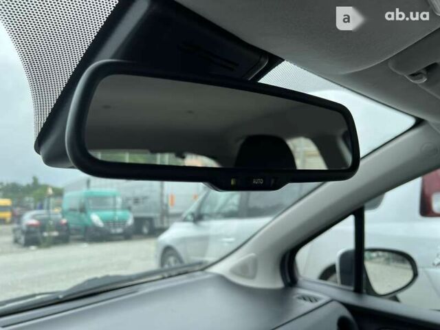 Тойота Яріс, об'ємом двигуна 0 л та пробігом 39 тис. км за 16400 $, фото 26 на Automoto.ua