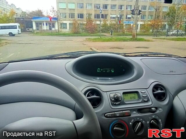 Тойота Ярис, объемом двигателя 1 л и пробегом 0 тыс. км за 1900 $, фото 6 на Automoto.ua