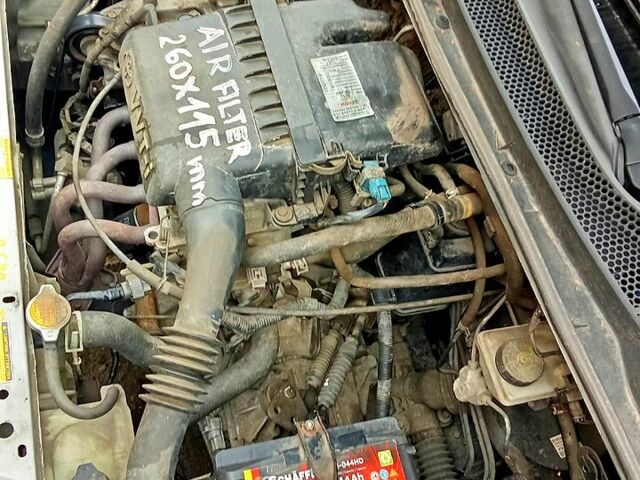 Тойота Ярис, объемом двигателя 1 л и пробегом 0 тыс. км за 1900 $, фото 7 на Automoto.ua