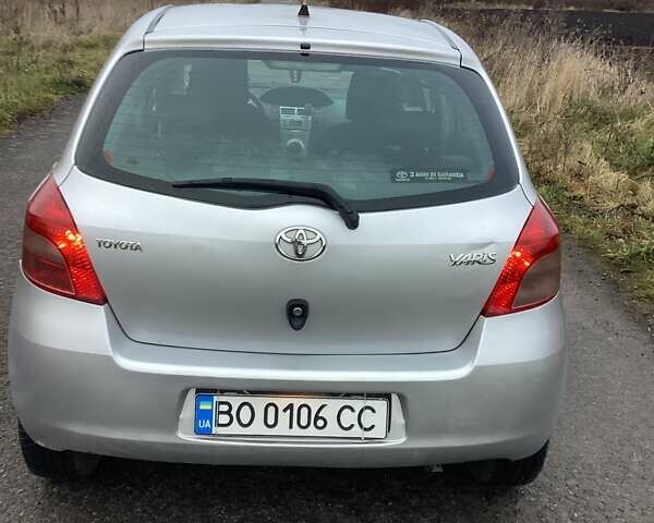 Тойота Яріс, об'ємом двигуна 1.3 л та пробігом 238 тис. км за 5539 $, фото 3 на Automoto.ua