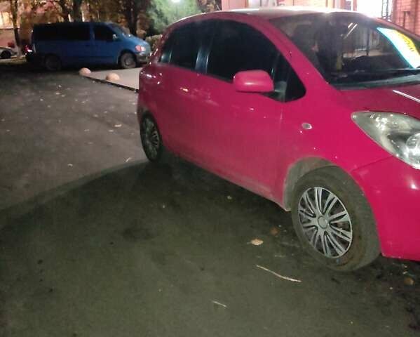 Тойота Ярис, объемом двигателя 1.3 л и пробегом 197 тыс. км за 5500 $, фото 7 на Automoto.ua