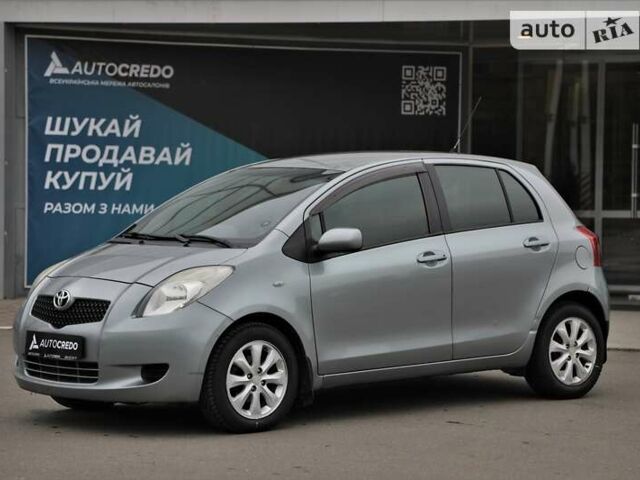 Тойота Ярис, объемом двигателя 1.3 л и пробегом 215 тыс. км за 6000 $, фото 2 на Automoto.ua