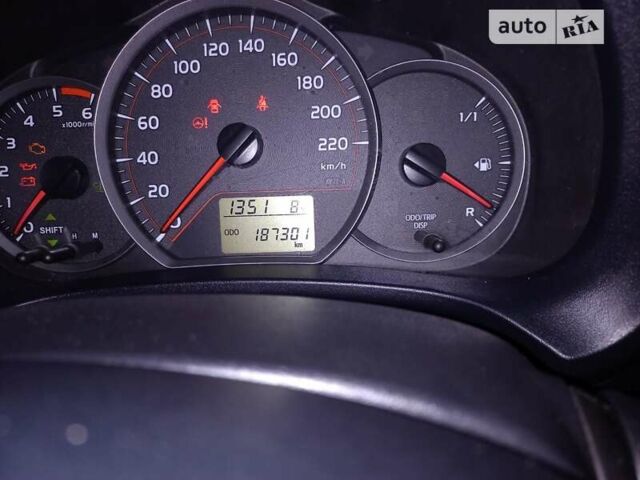 Тойота Ярис, объемом двигателя 1.36 л и пробегом 187 тыс. км за 7250 $, фото 10 на Automoto.ua