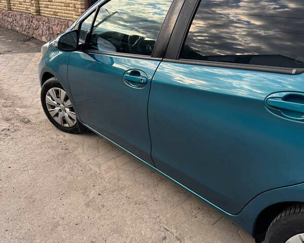 Тойота Ярис, объемом двигателя 1.4 л и пробегом 183 тыс. км за 7500 $, фото 8 на Automoto.ua