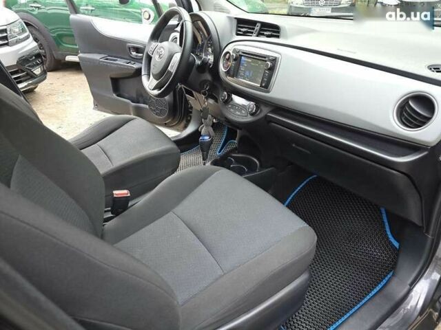 Тойота Яріс, об'ємом двигуна 0 л та пробігом 162 тис. км за 10000 $, фото 14 на Automoto.ua