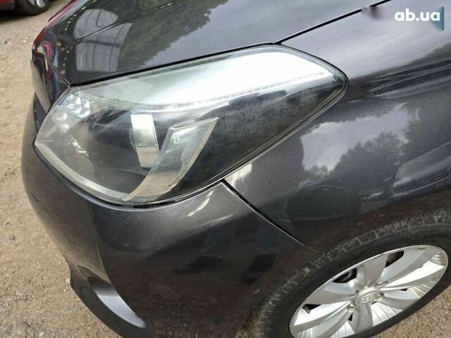 Тойота Яріс, об'ємом двигуна 0 л та пробігом 162 тис. км за 10000 $, фото 27 на Automoto.ua