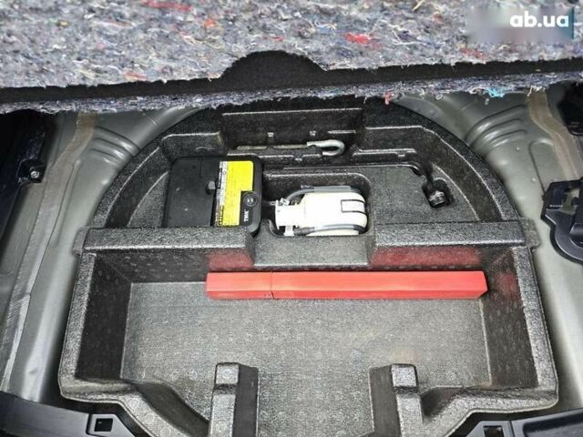 Тойота Яріс, об'ємом двигуна 0 л та пробігом 162 тис. км за 10000 $, фото 23 на Automoto.ua