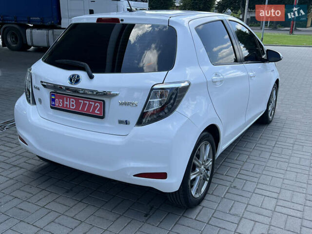 Тойота Ярис 2014 в Житомире на Automoto.ua Тойота Ярис, объемом двигателя 1.5 л и пробегом 155 тыс. км за 11700 $, фото 11 на Automoto.ua