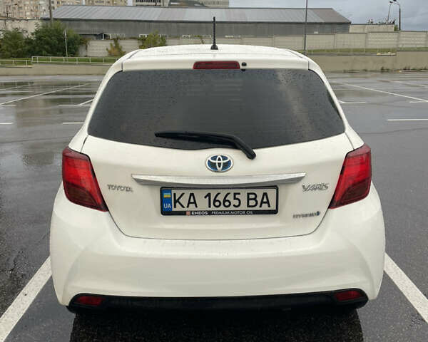 Тойота Яріс 2015 у Києві на Automoto.ua Тойота Яріс, об'ємом двигуна 1.5 л та пробігом 115 тис. км за 11500 $, фото 4 на Automoto.ua