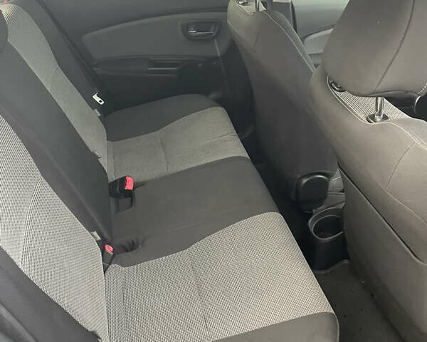 Тойота Яріс 2015 у Києві на Automoto.ua Тойота Яріс, об'ємом двигуна 1.5 л та пробігом 115 тис. км за 11500 $, фото 12 на Automoto.ua