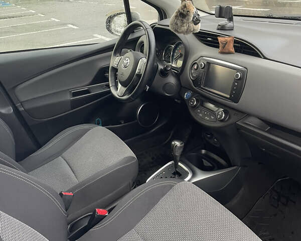 Тойота Яріс 2015 у Києві на Automoto.ua Тойота Яріс, об'ємом двигуна 1.5 л та пробігом 115 тис. км за 11500 $, фото 7 на Automoto.ua