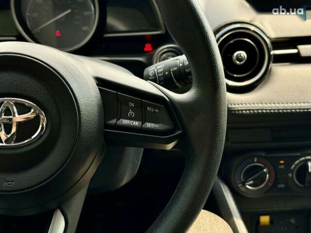 Тойота Ярис, объемом двигателя 1.5 л и пробегом 85 тыс. км за 13990 $, фото 19 на Automoto.ua