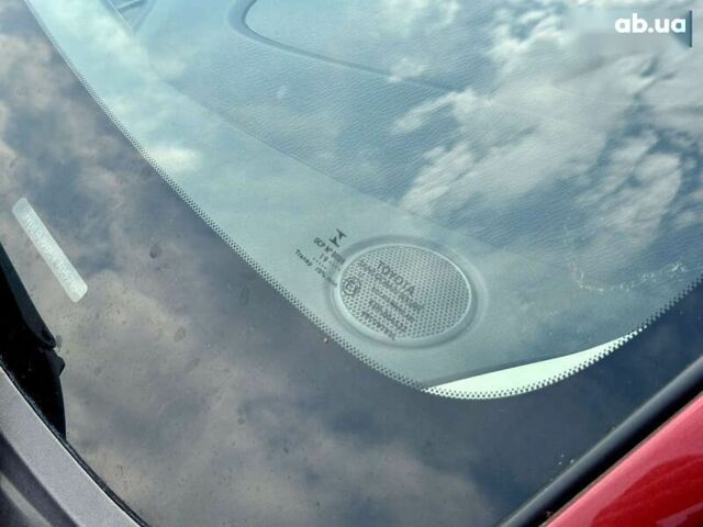 Тойота Ярис, объемом двигателя 1.5 л и пробегом 85 тыс. км за 13200 $, фото 11 на Automoto.ua