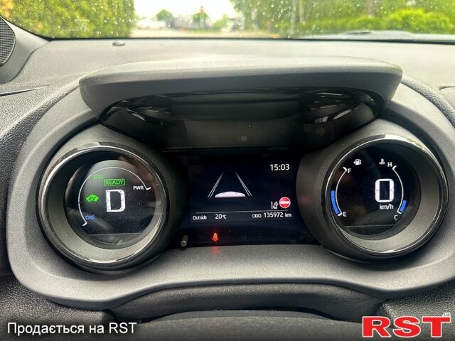 Тойота Ярис, объемом двигателя 1.5 л и пробегом 129 тыс. км за 18200 $, фото 6 на Automoto.ua