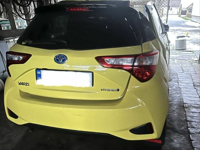Желтый Тойота Ярис, объемом двигателя 1.5 л и пробегом 47 тыс. км за 7200 $, фото 1 на Automoto.ua