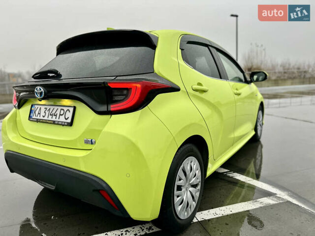 Желтый Тойота Ярис, объемом двигателя 1.5 л и пробегом 120 тыс. км за 16400 $, фото 6 на Automoto.ua