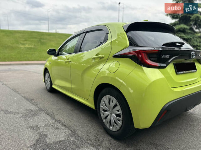 Тойота Ярис 2021 в Киеве на Automoto.ua Желтый Тойота Ярис, объемом двигателя 1.5 л и пробегом 129 тыс. км за 17500 $, фото 6 на Automoto.ua