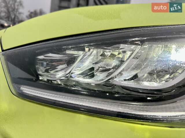 Желтый Тойота Ярис, объемом двигателя 1.5 л и пробегом 120 тыс. км за 16400 $, фото 28 на Automoto.ua