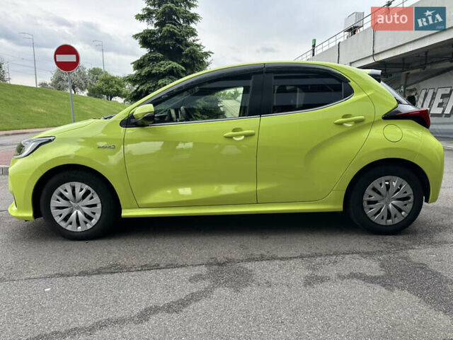 Тойота Ярис 2021 в Киеве на Automoto.ua Желтый Тойота Ярис, объемом двигателя 1.5 л и пробегом 129 тыс. км за 17500 $, фото 3 на Automoto.ua