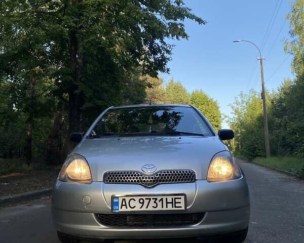 Сірий Тойота Яріс, об'ємом двигуна 1 л та пробігом 300 тис. км за 3000 $, фото 3 на Automoto.ua