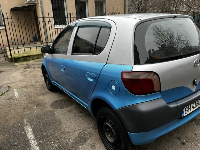 Серый Тойота Ярис, объемом двигателя 1 л и пробегом 300 тыс. км за 2000 $, фото 12 на Automoto.ua