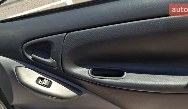 Сірий Тойота Яріс, об'ємом двигуна 1 л та пробігом 253 тис. км за 2900 $, фото 12 на Automoto.ua