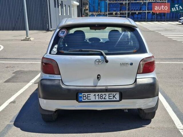 Сірий Тойота Яріс, об'ємом двигуна 1 л та пробігом 253 тис. км за 2900 $, фото 7 на Automoto.ua