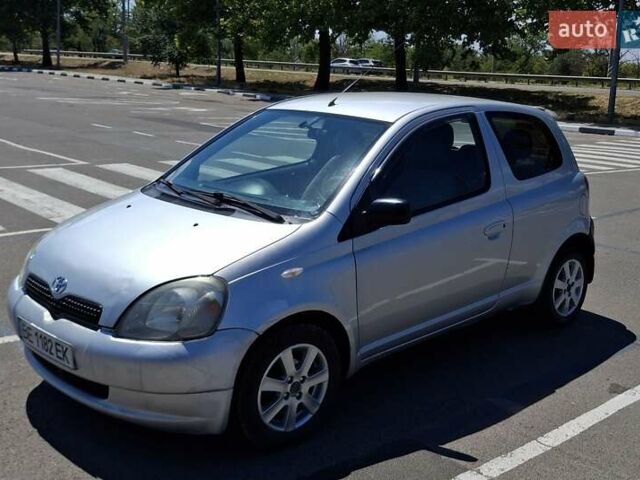 Сірий Тойота Яріс, об'ємом двигуна 1 л та пробігом 253 тис. км за 2900 $, фото 3 на Automoto.ua