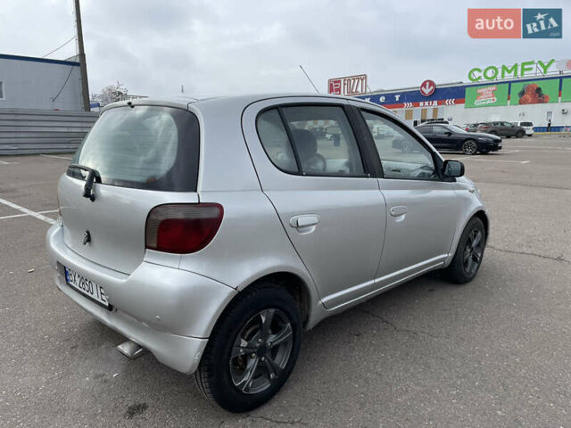 Серый Тойота Ярис, объемом двигателя 1.3 л и пробегом 238 тыс. км за 2999 $, фото 7 на Automoto.ua