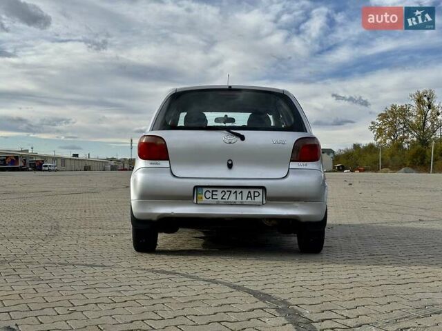 Серый Тойота Ярис, объемом двигателя 1 л и пробегом 271 тыс. км за 3500 $, фото 6 на Automoto.ua