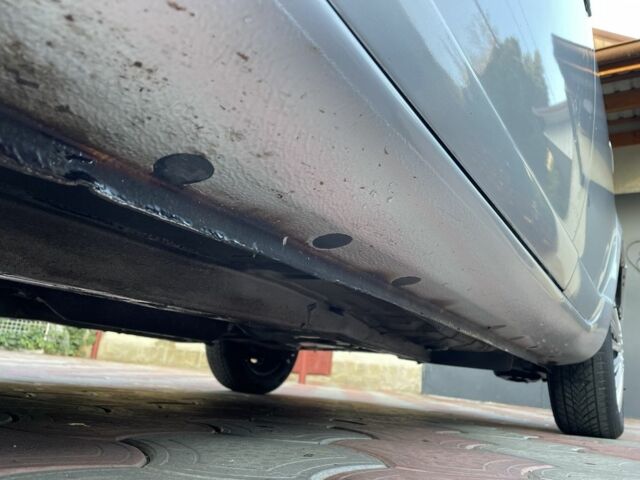 Сірий Тойота Яріс, об'ємом двигуна 1.3 л та пробігом 163 тис. км за 4500 $, фото 8 на Automoto.ua