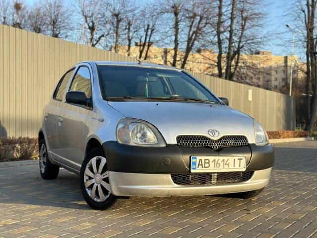 Серый Тойота Ярис, объемом двигателя 1 л и пробегом 212 тыс. км за 2999 $, фото 1 на Automoto.ua