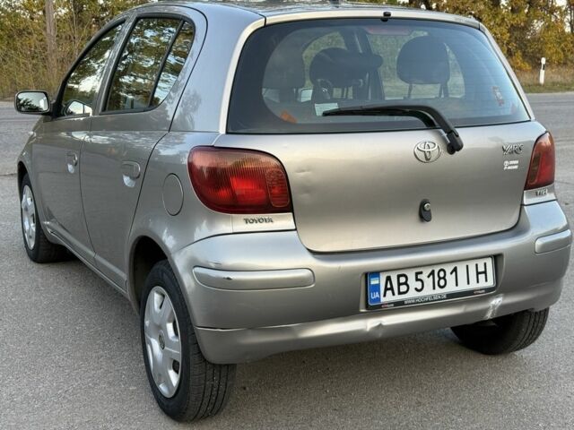 Серый Тойота Ярис, объемом двигателя 1 л и пробегом 1 тыс. км за 4137 $, фото 4 на Automoto.ua