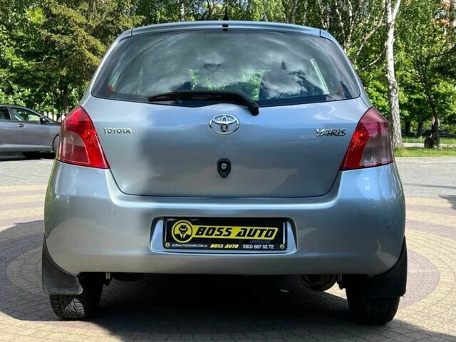 Тойота Ярис 2006 в Львове на Automoto.ua Серый Тойота Ярис, объемом двигателя 1.3 л и пробегом 140 тыс. км за 5650 $, фото 5 на Automoto.ua