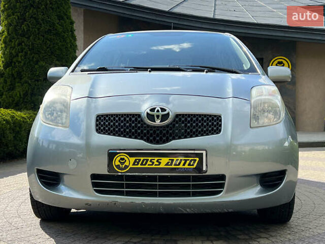 Тойота Ярис 2006 в Львове на Automoto.ua Серый Тойота Ярис, объемом двигателя 1.3 л и пробегом 140 тыс. км за 5650 $, фото 1 на Automoto.ua