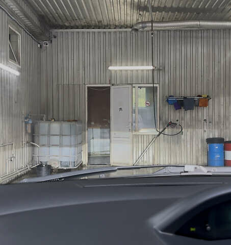 Серый Тойота Ярис, объемом двигателя 1.3 л и пробегом 138 тыс. км за 5300 $, фото 4 на Automoto.ua