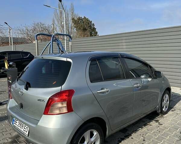 Сірий Тойота Яріс, об'ємом двигуна 1.3 л та пробігом 183 тис. км за 5850 $, фото 12 на Automoto.ua