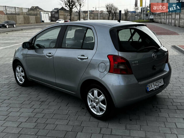 Сірий Тойота Яріс, об'ємом двигуна 1.4 л та пробігом 234 тис. км за 5700 $, фото 12 на Automoto.ua