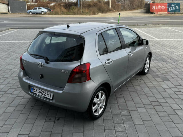 Сірий Тойота Яріс, об'ємом двигуна 1.4 л та пробігом 234 тис. км за 5700 $, фото 15 на Automoto.ua