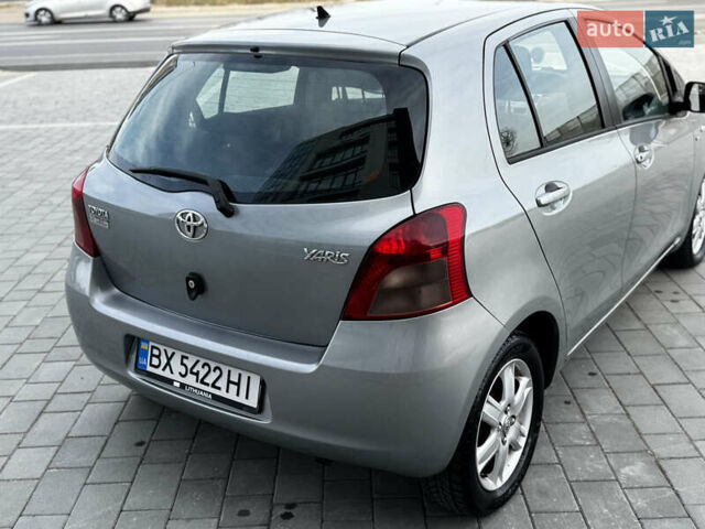 Сірий Тойота Яріс, об'ємом двигуна 1.4 л та пробігом 234 тис. км за 5700 $, фото 11 на Automoto.ua