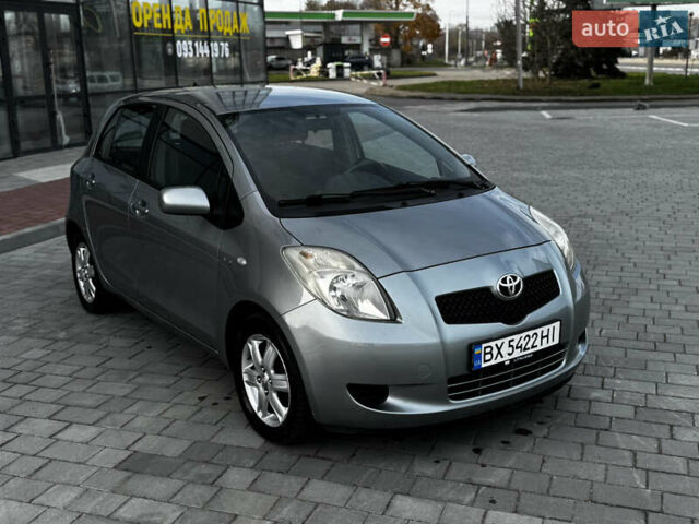 Сірий Тойота Яріс, об'ємом двигуна 1.4 л та пробігом 234 тис. км за 5700 $, фото 2 на Automoto.ua