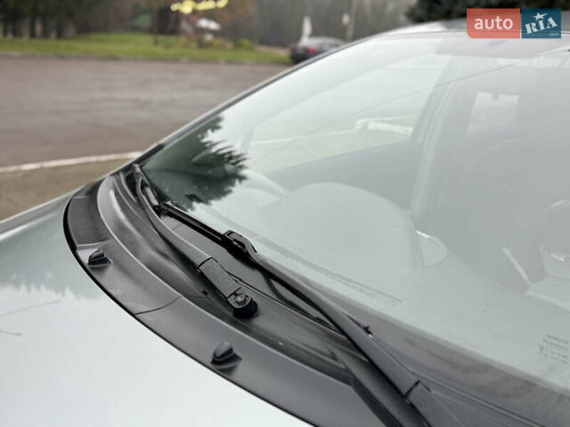 Серый Тойота Ярис, объемом двигателя 1.3 л и пробегом 150 тыс. км за 4600 $, фото 20 на Automoto.ua