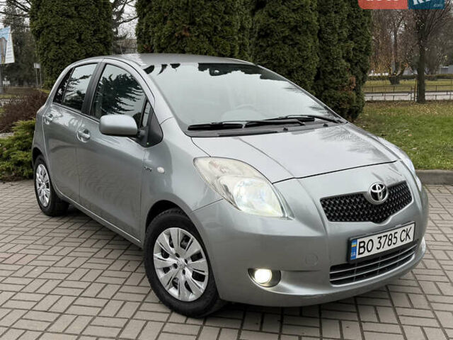 Сірий Тойота Яріс, об'ємом двигуна 1.4 л та пробігом 290 тис. км за 5999 $, фото 3 на Automoto.ua